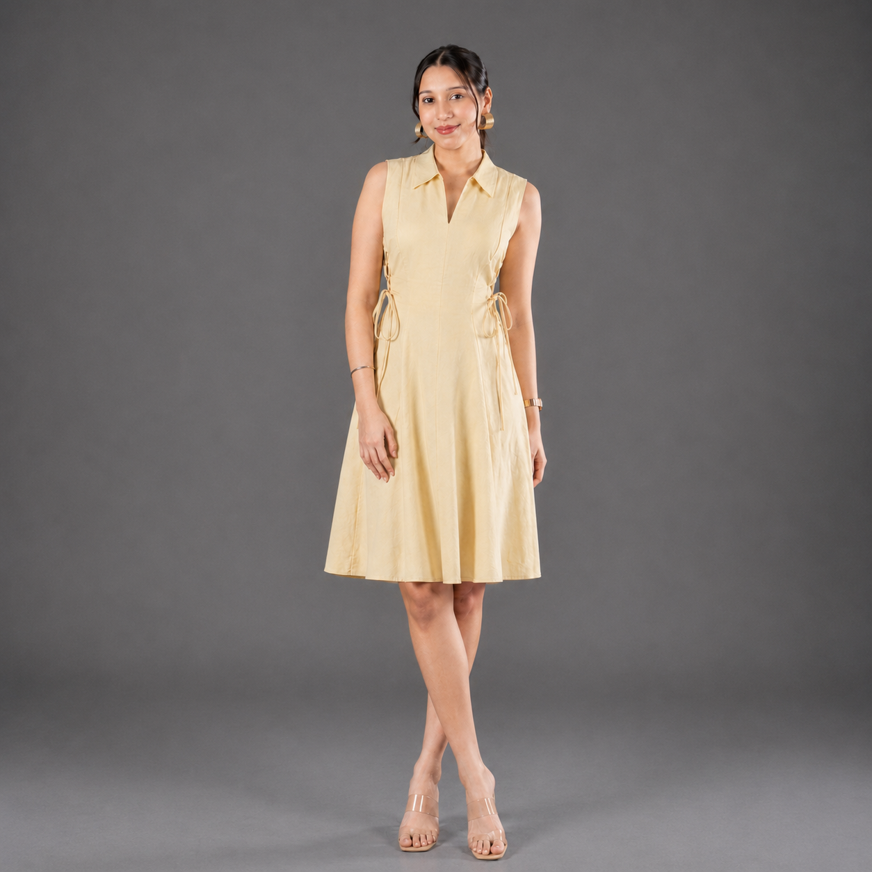 Cotton tie-waist short dress
