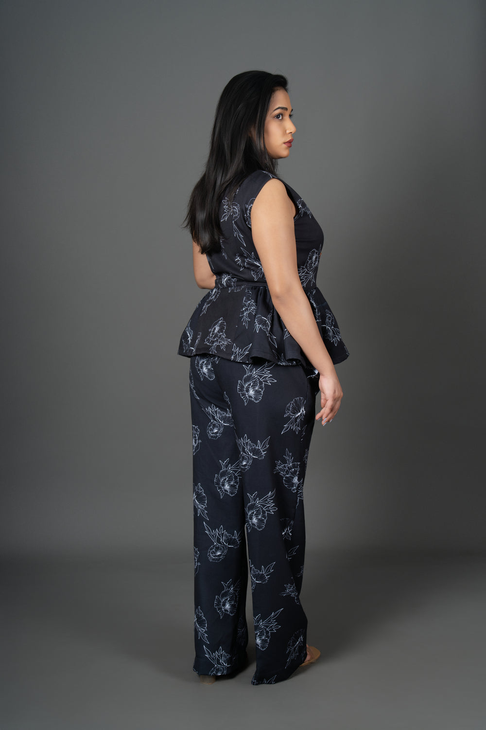 Women's Black Floral Print Straight Leg Trousers